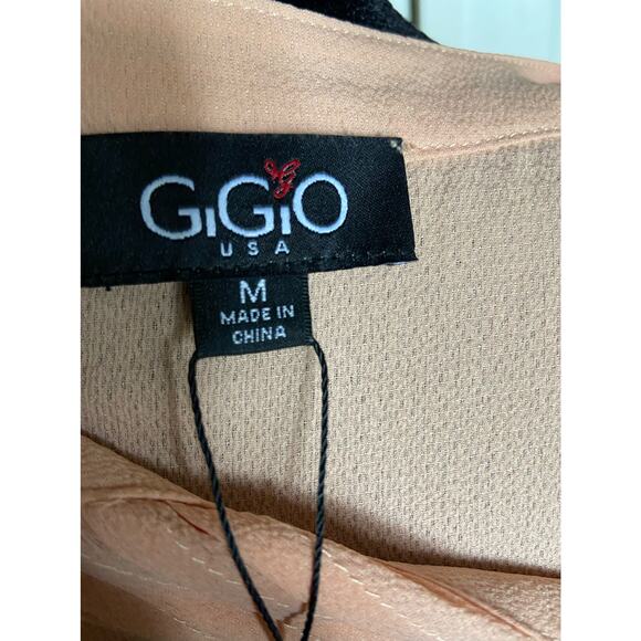 GiGiO Womens Blouse Size Medium‎ Daydream Apricot Ruffled Sleeves NEW - Picture 8 of 9